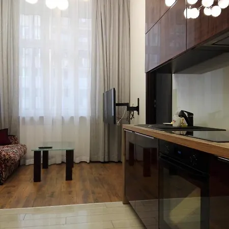 Homestay Zlota Street - Private Bedroom *